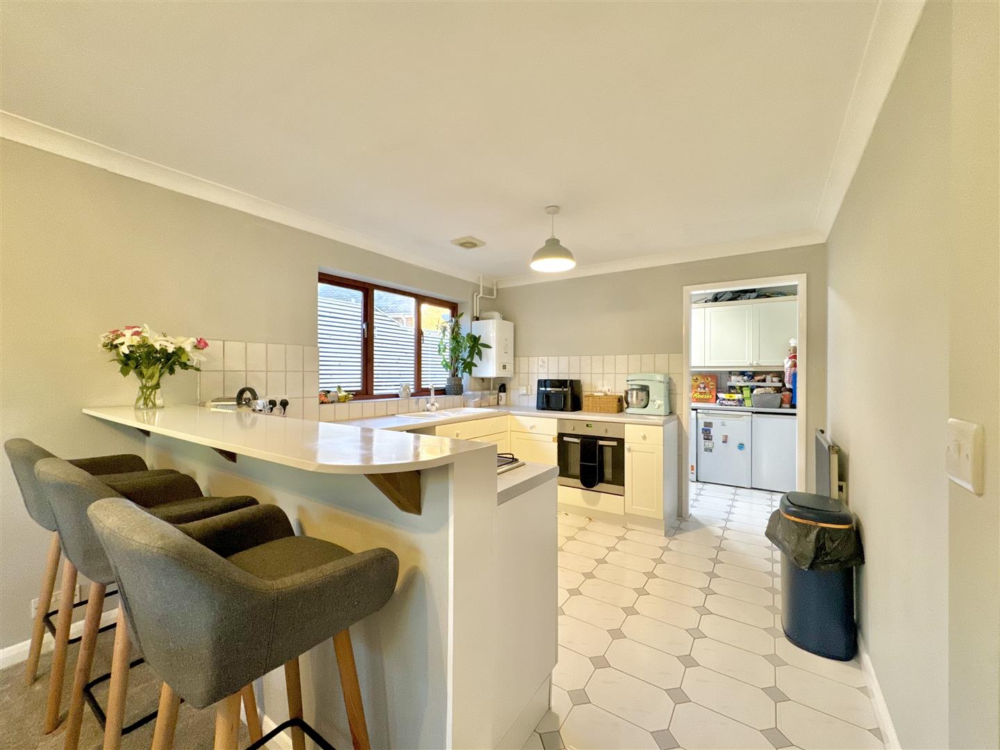 3 bed property in St. Helens Down, Hastings